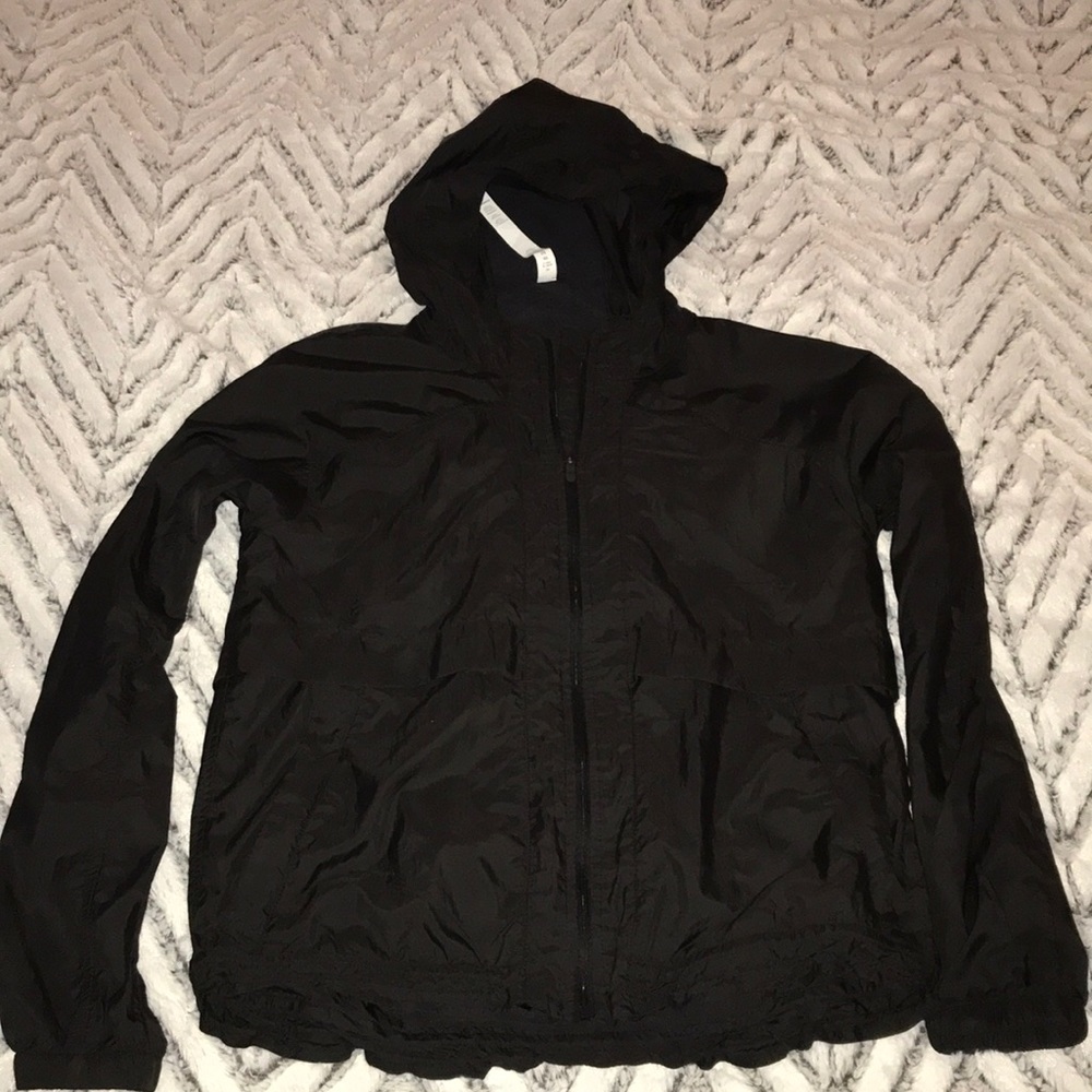 Size 2 lululemon black windbreaker